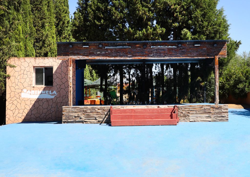 PISTAS POLIDEPORTIVAS TARIHUELA